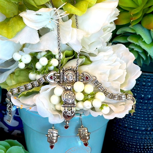 Brighton LOVE IS A HEART BEAT Heart inspirational Necklace Bracelet Earring RARE - Picture 16 of 16